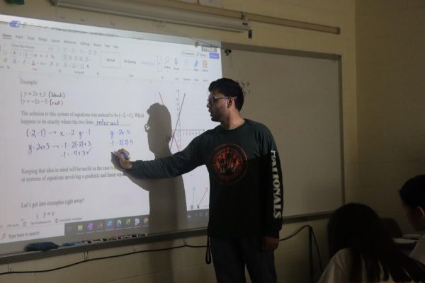 Bhatt transforms lives through math,mentorship