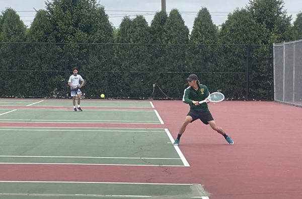 Boys tennis serves up strong victories